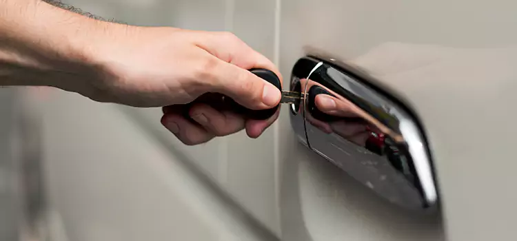 Why Choose Our Auto Locksmith Team in Palm Springs, CA?